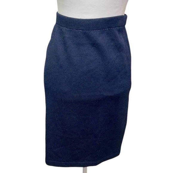 St. John Ribbed Skirt Navy - Picture 3 of 5